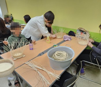 행복한 삶을 위한 디자인 2차 단체활동 이미지